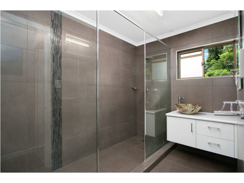 53 Park Street, Bayview Heights QLD 4868