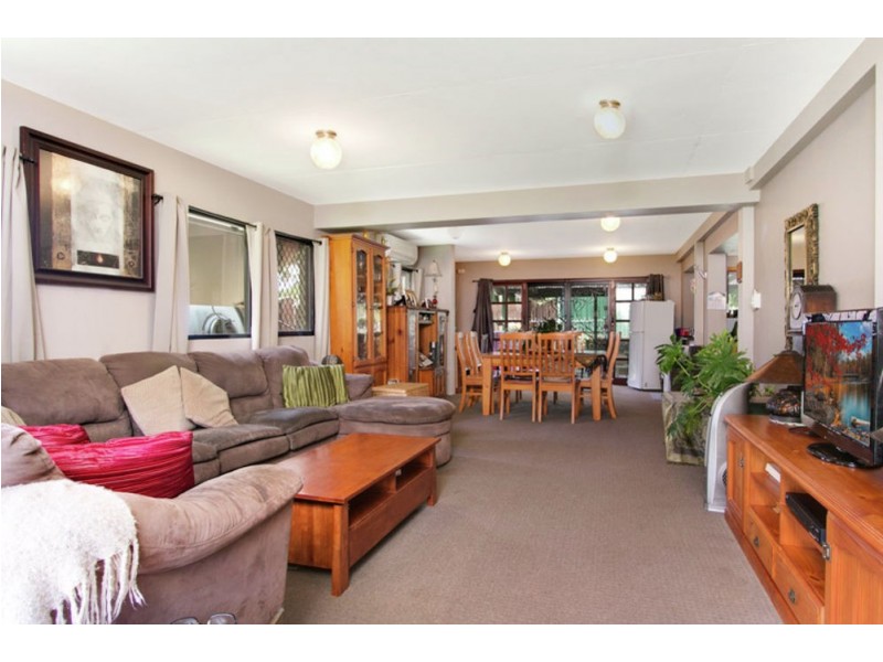 53 Park Street, Bayview Heights QLD 4868