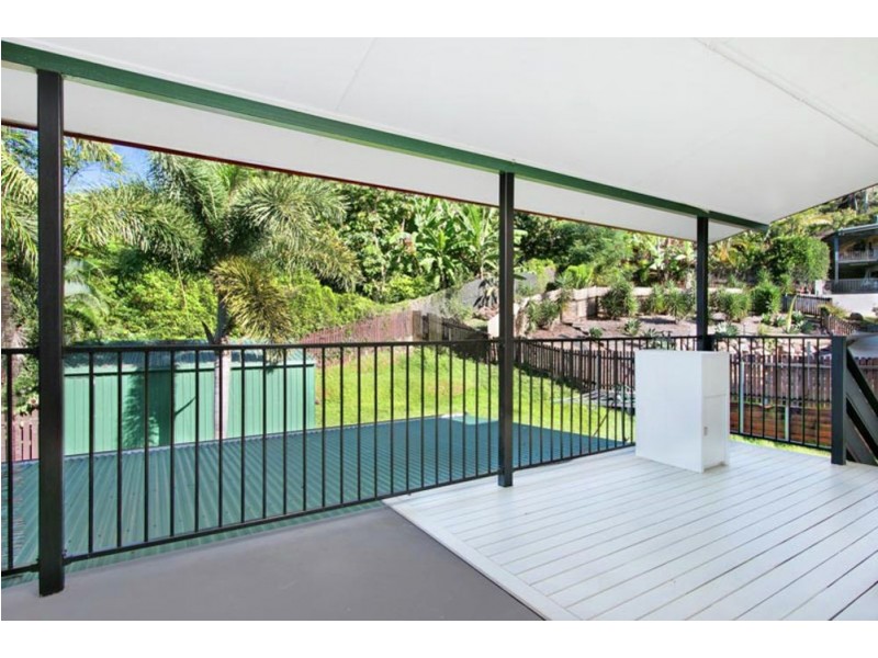53 Park Street, Bayview Heights QLD 4868