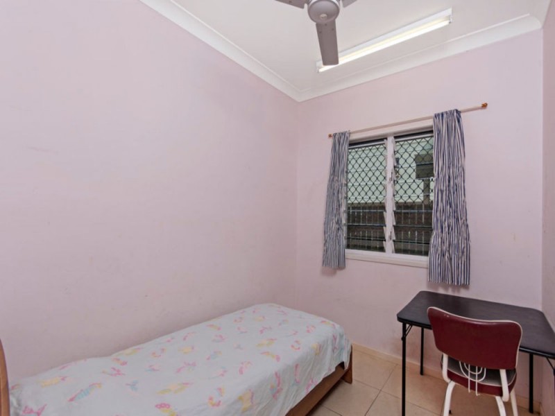 307 Lake Street, Cairns North QLD 4870