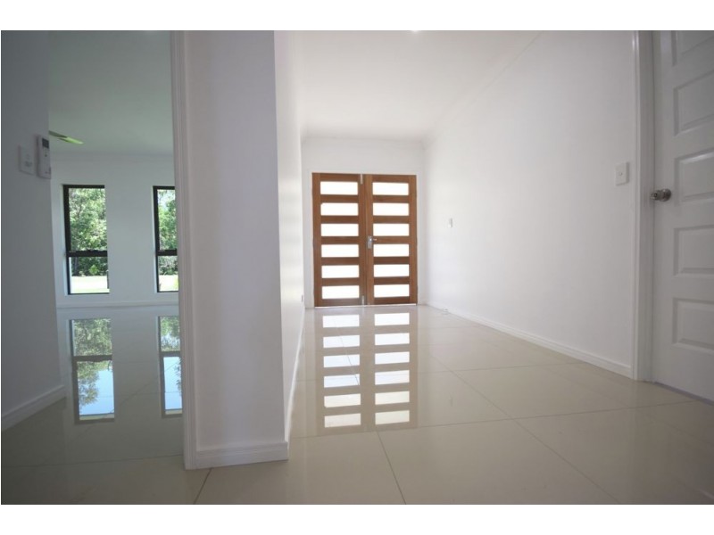 3 Carrington Way, Trinity Park QLD 4879