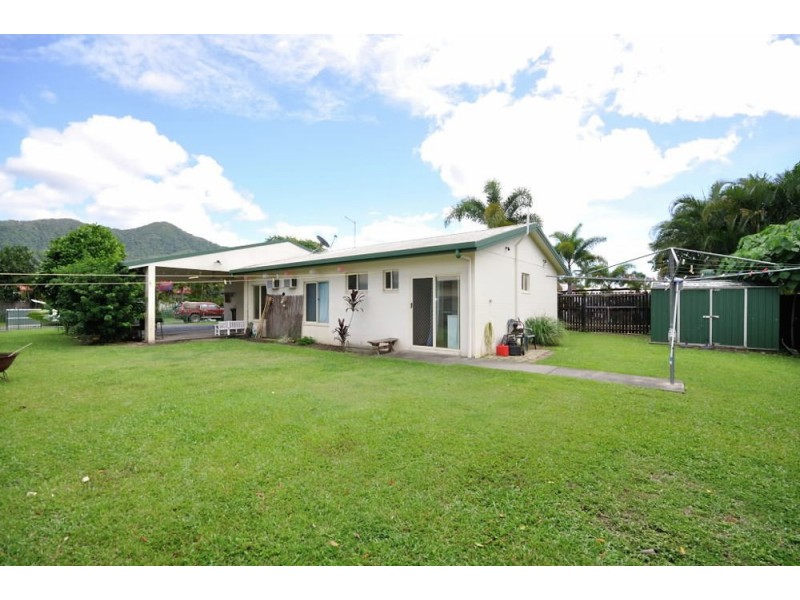 4 Harlequin Street, White Rock QLD 4868