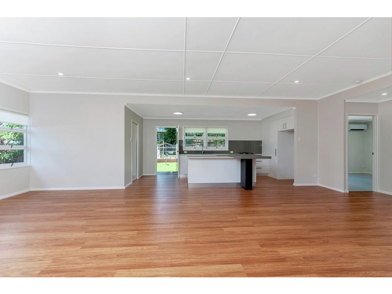 15 Friend Street, Edge Hill QLD 4870