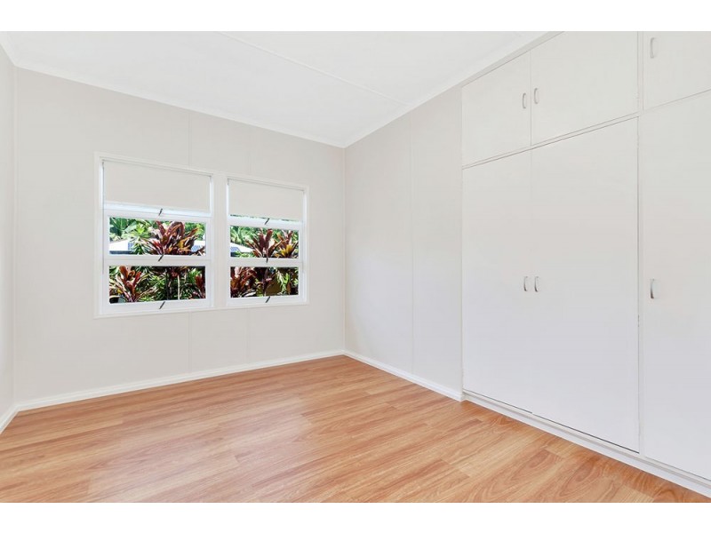 15 Friend Street, Edge Hill QLD 4870