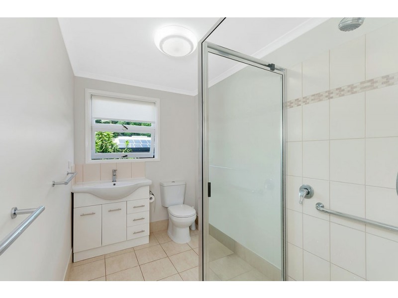 15 Friend Street, Edge Hill QLD 4870