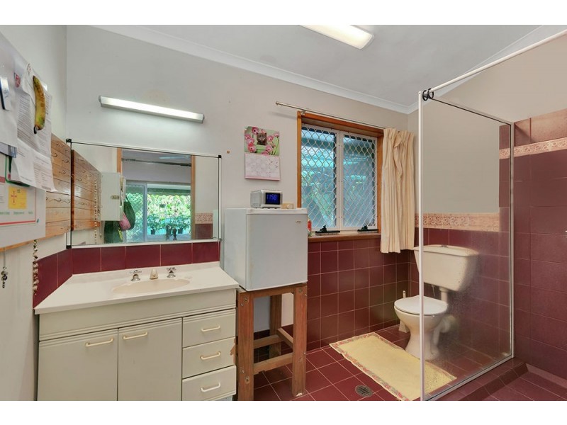 35 Junction Street, Edge Hill QLD 4870