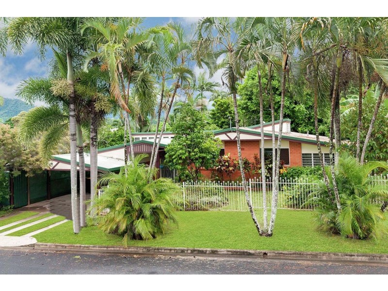 35 Junction Street, Edge Hill QLD 4870