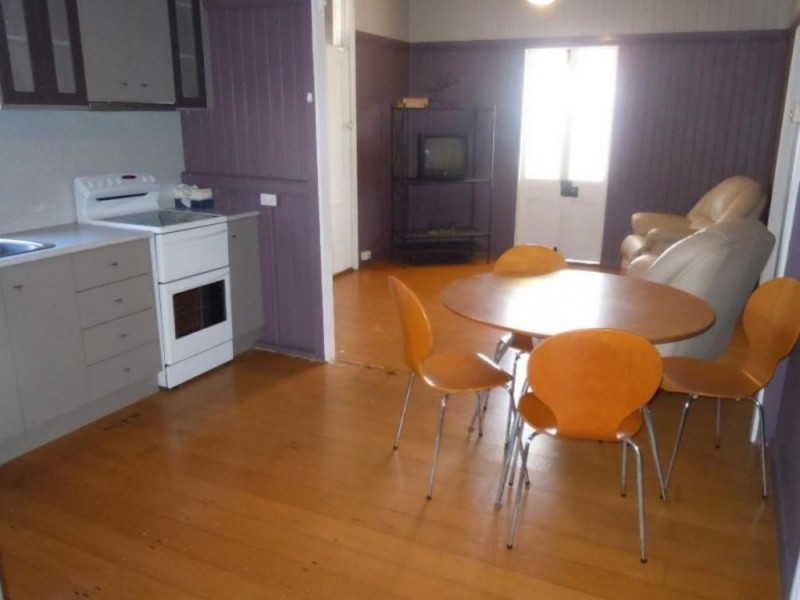 229 Draper Street, Parramatta Park QLD 4870