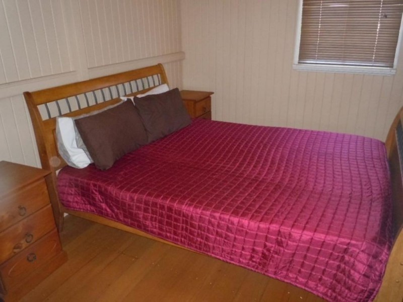 229 Draper Street, Parramatta Park QLD 4870