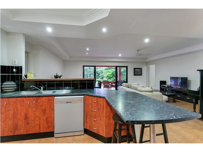 74 Stanton Road, Smithfield QLD 4878