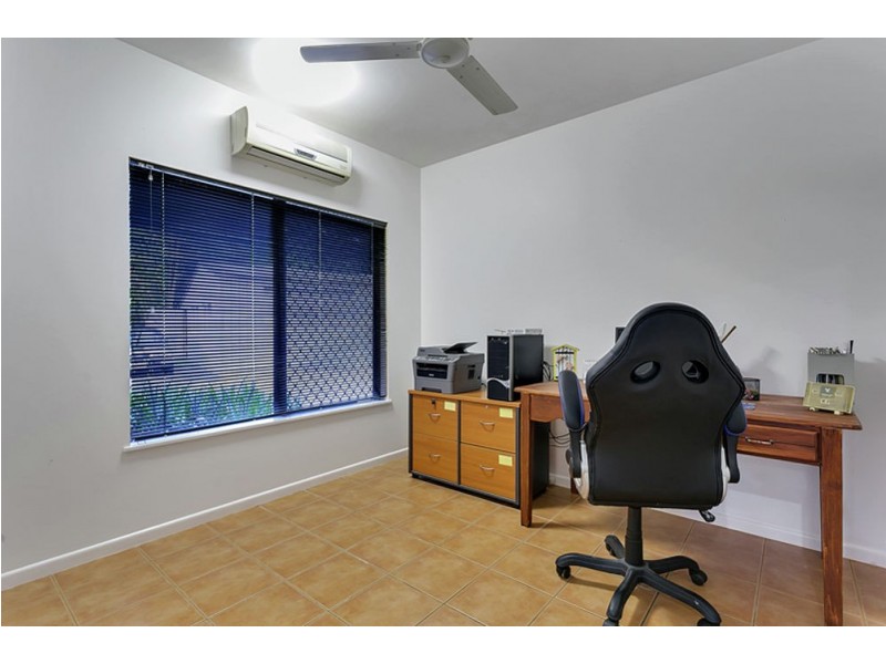 74 Stanton Road, Smithfield QLD 4878