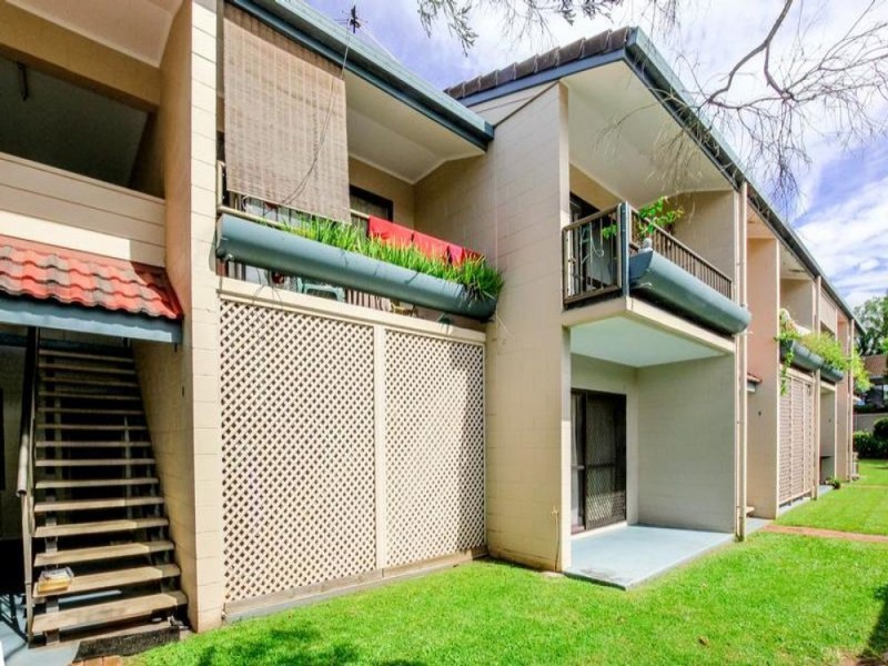 5/439 Severin Street, Manunda QLD 4870