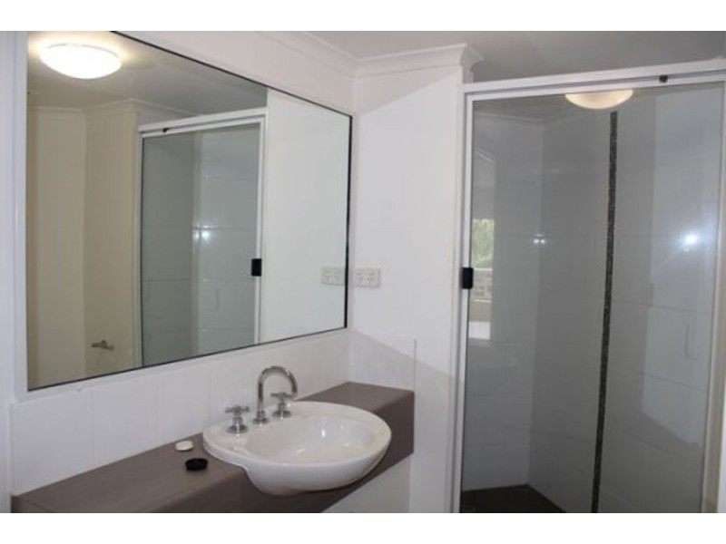 16/25 Digger Street, Cairns North QLD 4870