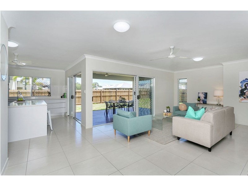 17 Foxville Circuit, Trinity Park QLD 4879
