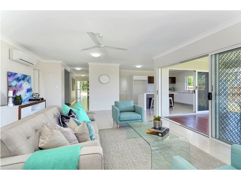 17 Foxville Circuit, Trinity Park QLD 4879