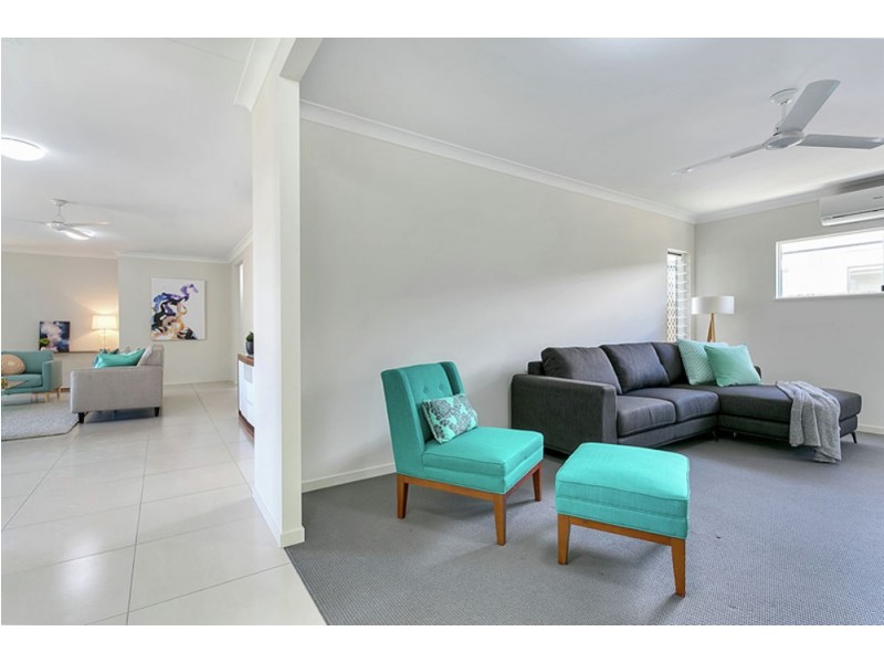 17 Foxville Circuit, Trinity Park QLD 4879