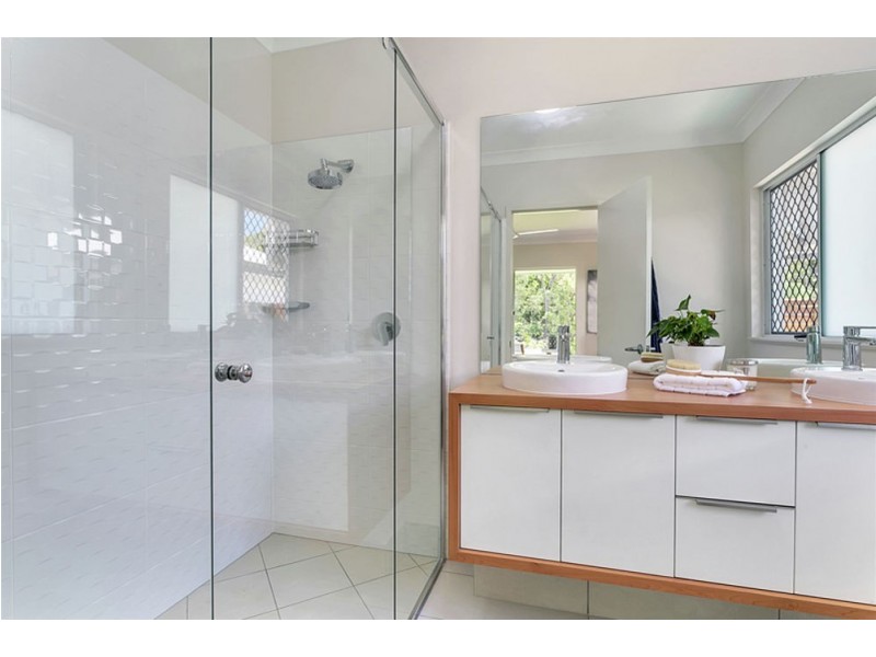 17 Foxville Circuit, Trinity Park QLD 4879