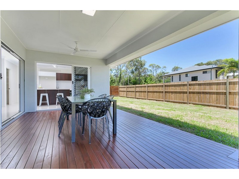 17 Foxville Circuit, Trinity Park QLD 4879