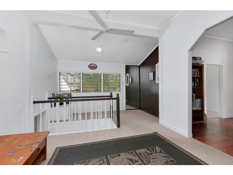 9 Clemson Avenue, Edge Hill QLD 4870