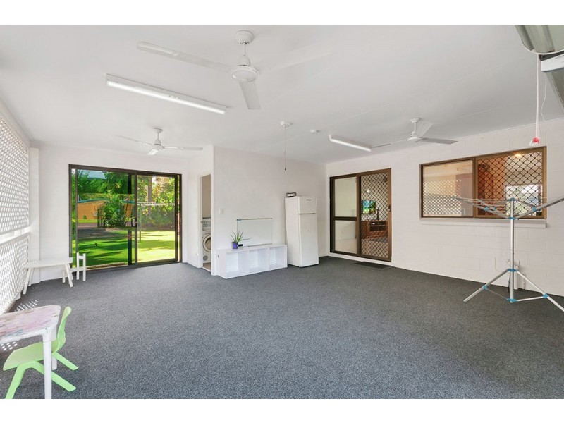 9 Clemson Avenue, Edge Hill QLD 4870