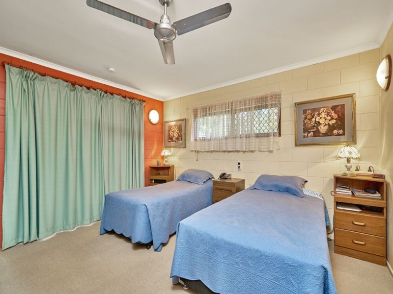 2 Cantal Close, Smithfield QLD 4878