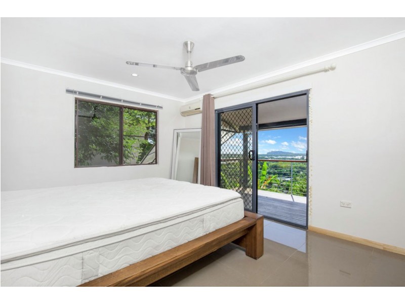 17 Bena Street, Smithfield QLD 4878