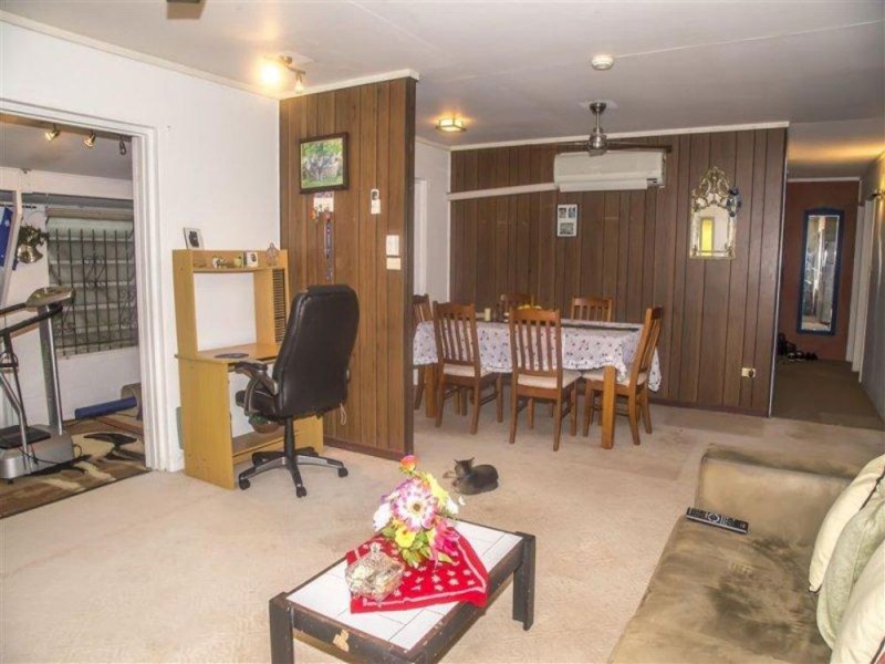 18 Alma Street, Woree QLD 4868
