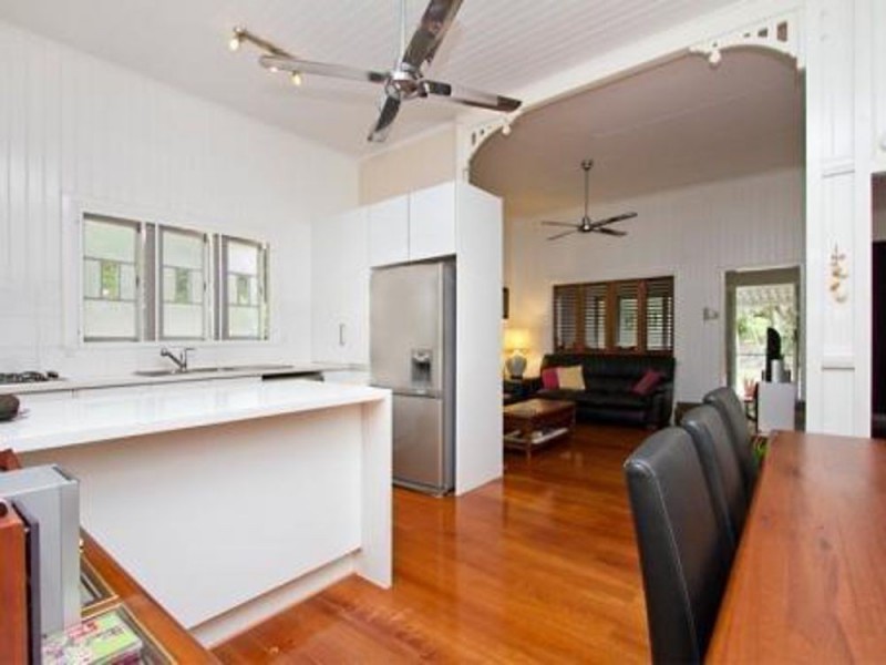 12 Whitfield Street, Aeroglen QLD 4870