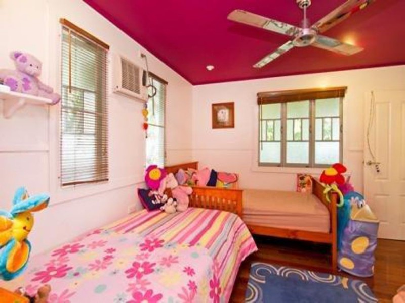 12 Whitfield Street, Aeroglen QLD 4870