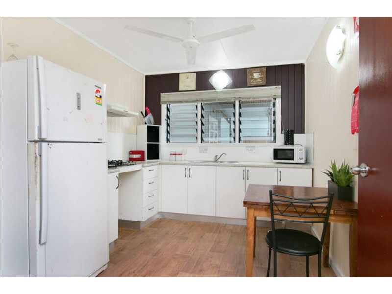 28 Loeven Street, Parramatta Park QLD 4870