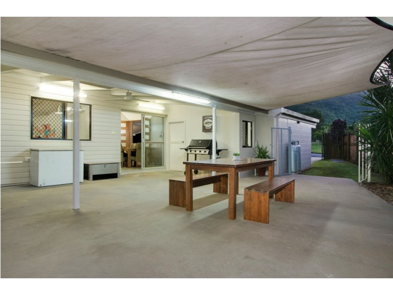 31 Amethyst Street, Bayview Heights QLD 4868