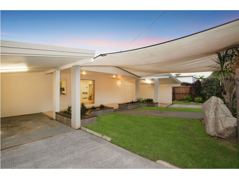 31 Amethyst Street, Bayview Heights QLD 4868