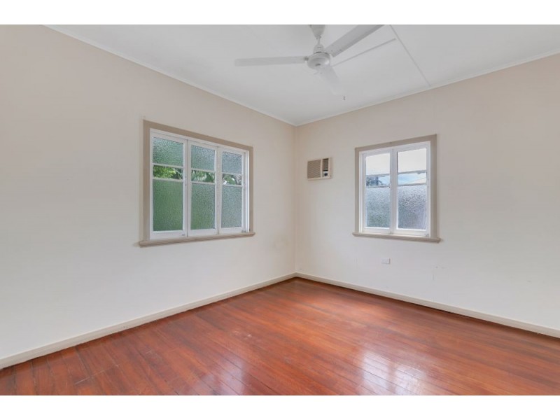 16 Harris Street, Parramatta Park QLD 4870