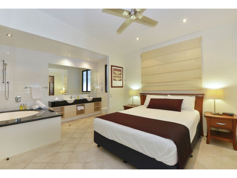 30/26-30 Macrossan Street, Port Douglas QLD 4877
