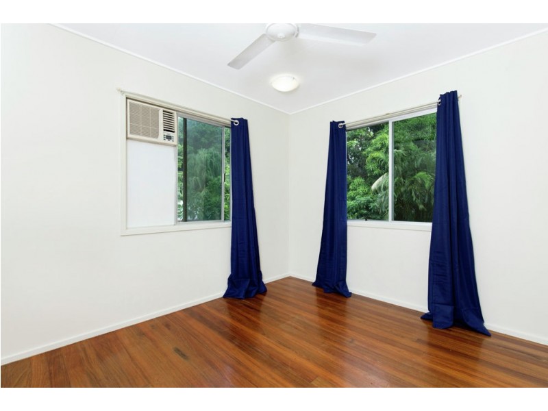 10 Blantyre Close, Manunda QLD 4870