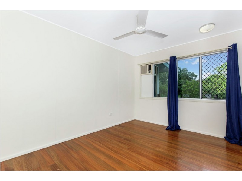 10 Blantyre Close, Manunda QLD 4870