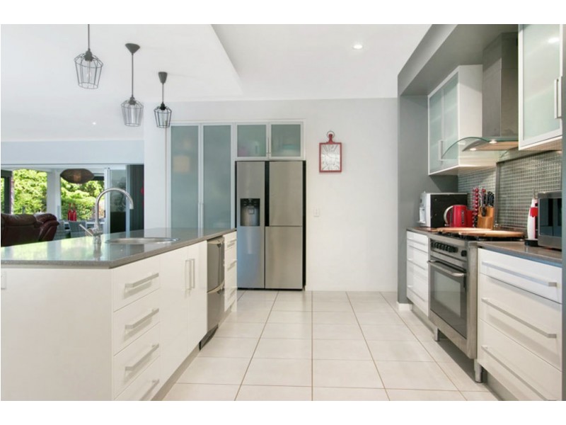 31 Propellor Court, Trinity Beach QLD 4879