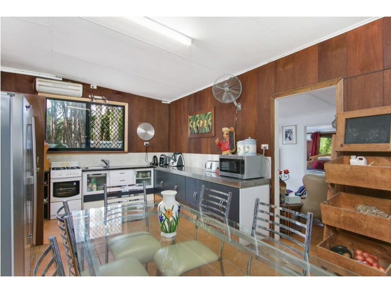 9-13 Oleander Street, Holloways Beach QLD 4878