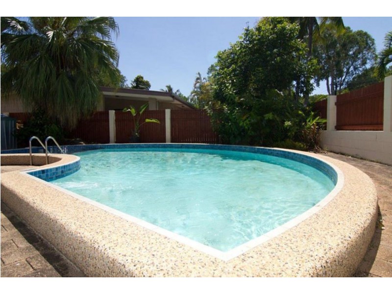 5/21 Mimosa Street, Holloways Beach QLD 4878