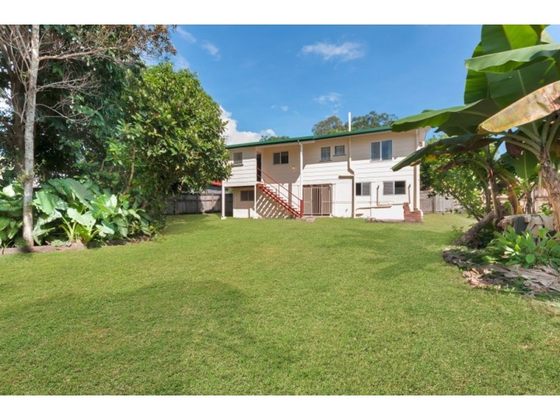 146 McManus Street, Whitfield QLD 4870