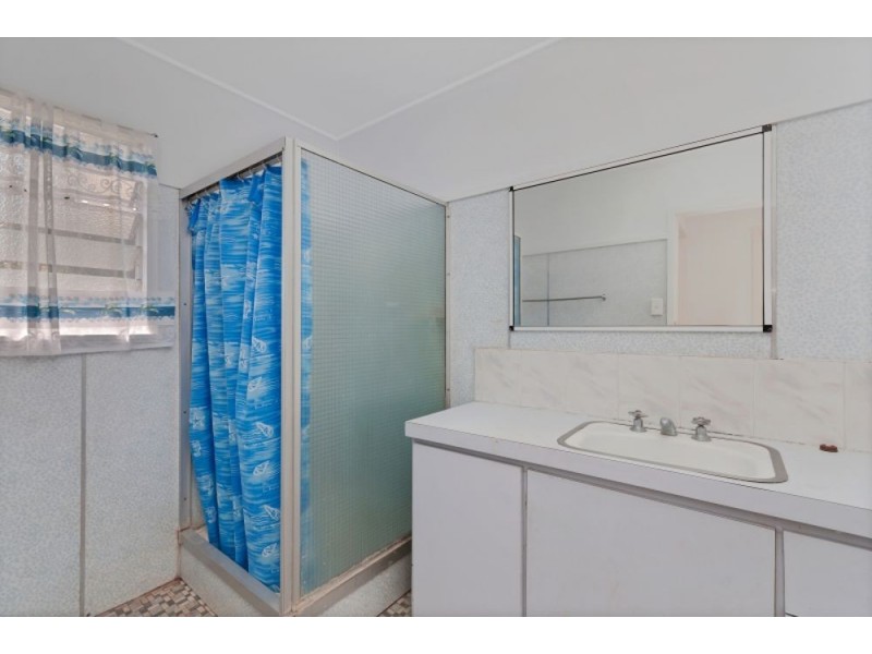 146 McManus Street, Whitfield QLD 4870