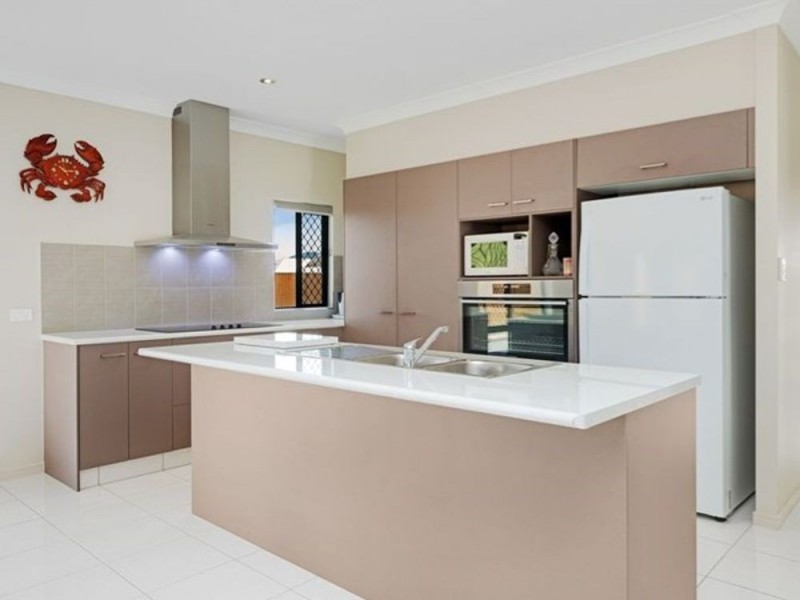 29 Canopys Edge Boulevard, Smithfield QLD 4878