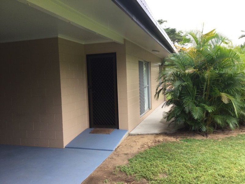 7 Dawson Street, Bramston Beach QLD 4871