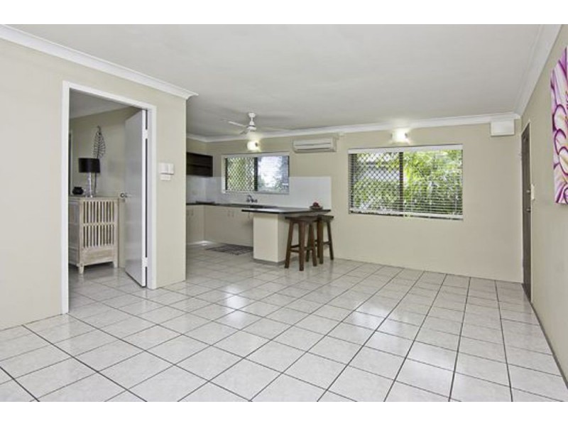 19/350 Sheridan Street, Cairns North QLD 4870