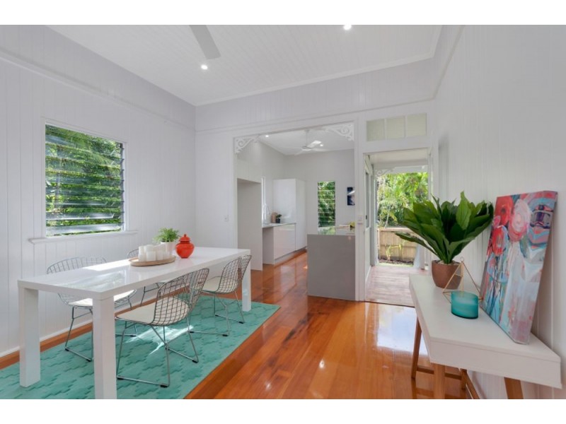 6 Friend Street, Edge Hill QLD 4870