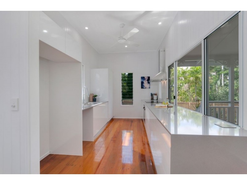 6 Friend Street, Edge Hill QLD 4870