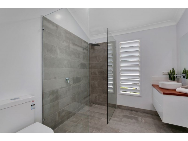 6 Friend Street, Edge Hill QLD 4870