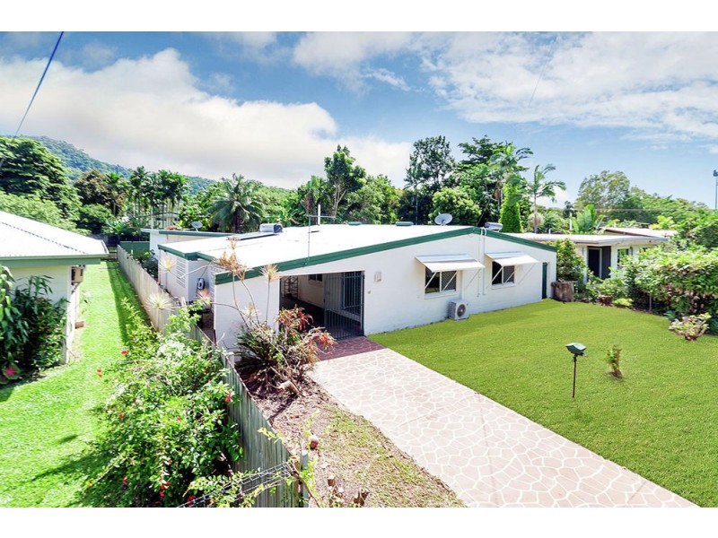 10 Torrance Avenue, Edge Hill QLD 4870