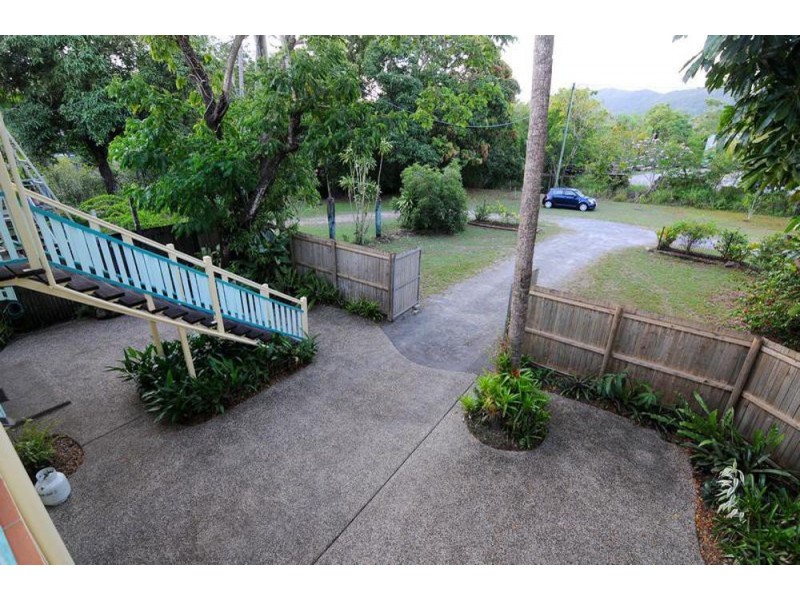 1/47 Smith Street, Cairns North QLD 4870