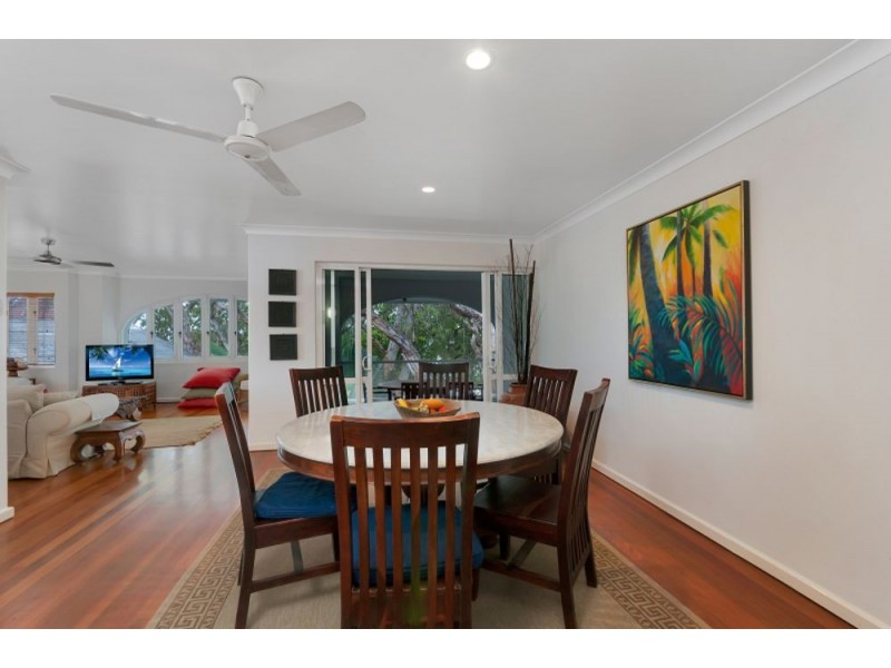 19/111-117 WILLIAMS ESPLANADE, Palm Cove QLD 4879